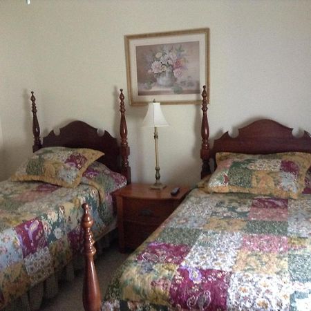 Ottaway Inn Llc Corry Esterno foto