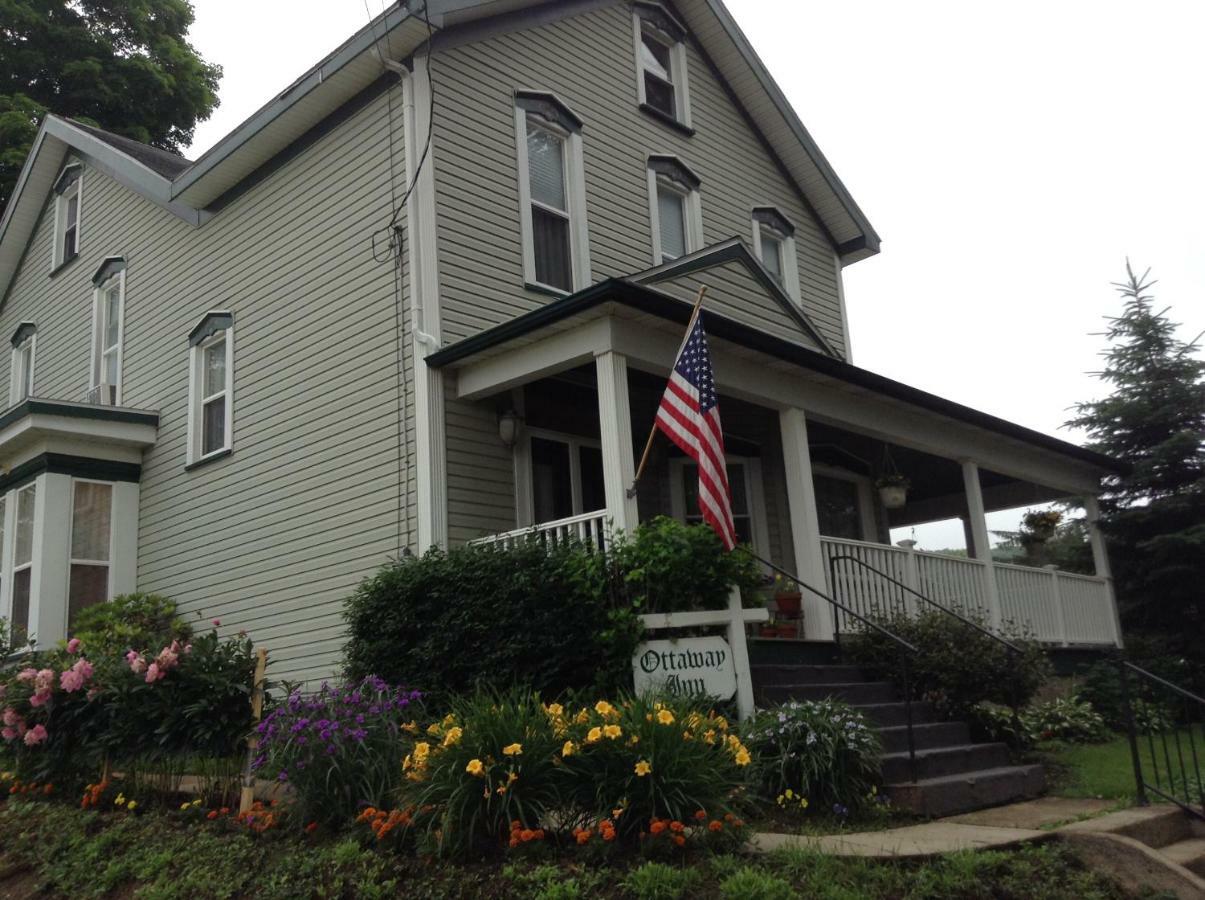 Ottaway Inn Llc Corry Esterno foto